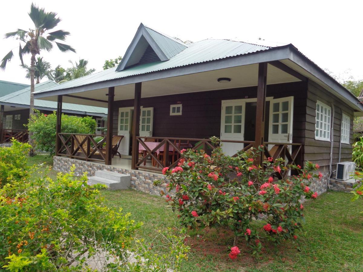 Chez Michellin Pensions Residence La Digue Exteriör bild